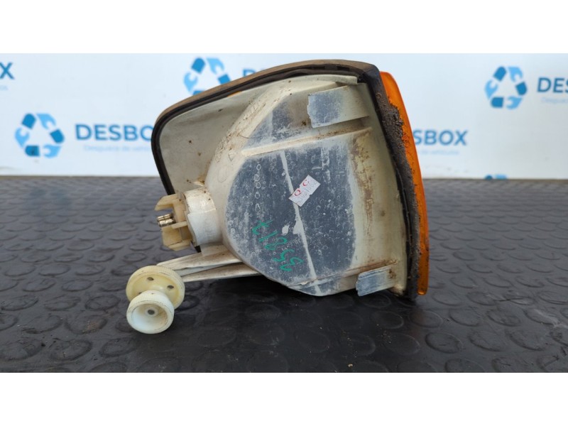 Recambio de piloto delantero izquierdo para mercedes-benz clase s (w126) berlina+coupe se 300 referencia OEM IAM 22365000S  