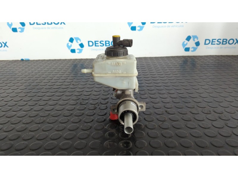 Recambio de bomba freno para nissan interstar mod. 04 (x70) 2.5 dci diesel cat referencia OEM IAM 8200245034C  