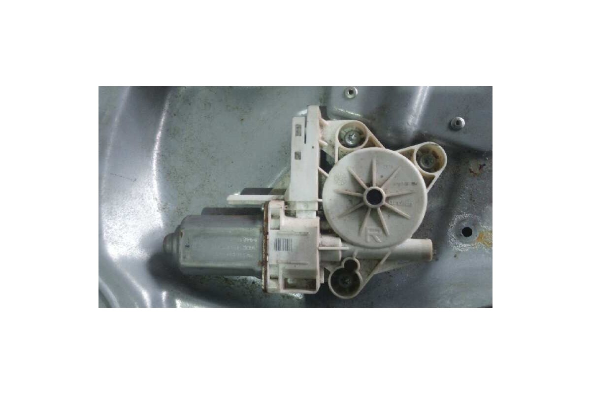 Recambio de elevalunas delantero derecho para ford focus c-max (cap) 1.6 tdci cat referencia OEM IAM 3M51R045H16A  