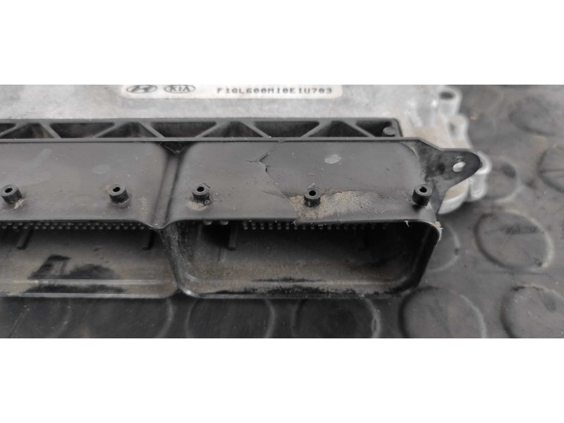 Recambio de centralita motor uce para kia sportage 1.7 crdi cat referencia OEM IAM 391502A380  