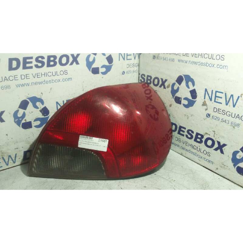 Recambio de piloto trasero derecho para ford mondeo berlina (gd) 2.0 16v cat referencia OEM IAM 96BG13N004  