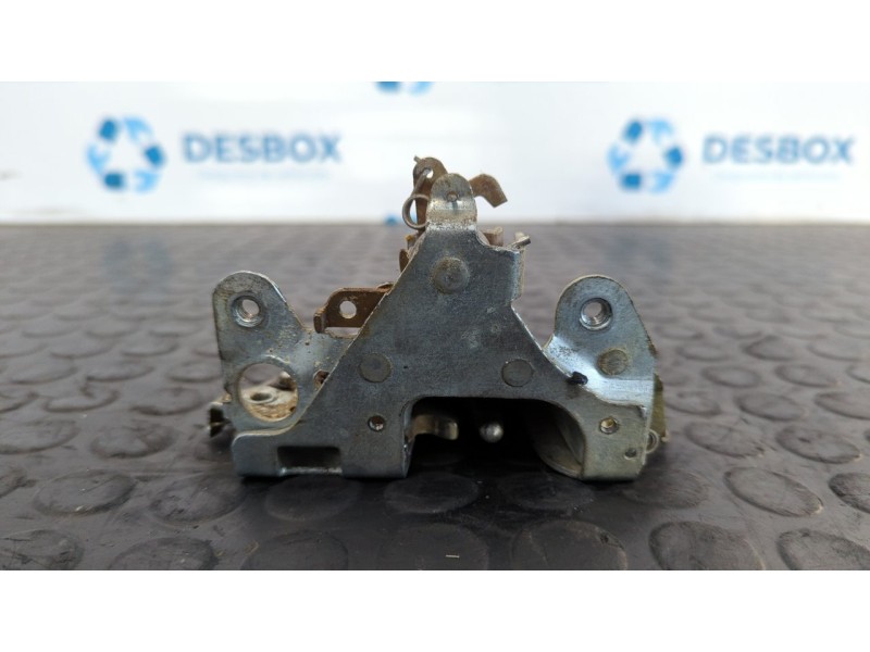 Recambio de cerradura puerta trasera derecha para mercedes-benz clase s (w126) berlina+coupe se 300 referencia OEM IAM 123733020