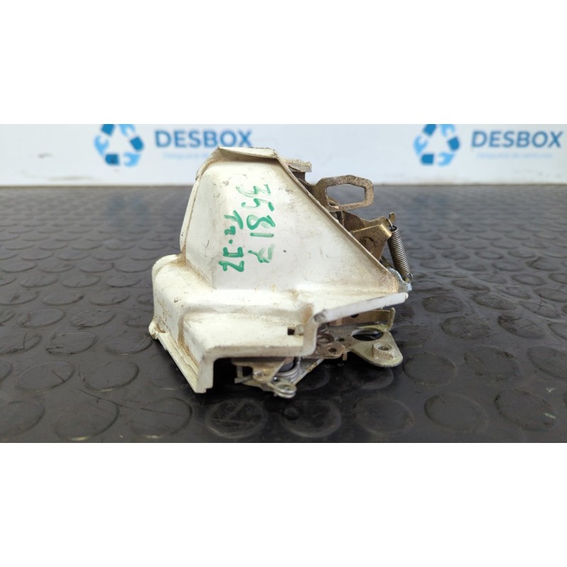 Recambio de cerradura puerta trasera izquierda para mercedes-benz clase s (w126) berlina+coupe se 300 referencia OEM IAM 1237330