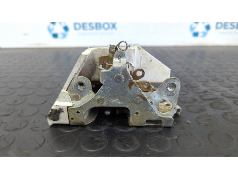 Recambio de cerradura puerta trasera izquierda para mercedes-benz clase s (w126) berlina+coupe se 300 referencia OEM IAM 1237330