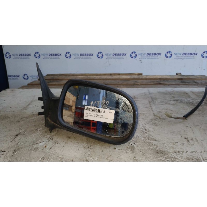 Recambio de retrovisor derecho para suzuki swift sf berlina (ea) 1.3 cat referencia OEM IAM 010143  