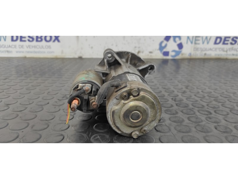 Recambio de motor arranque para citroen c5 berlina 2.0 16v exclusive automático referencia OEM IAM M000T82081  