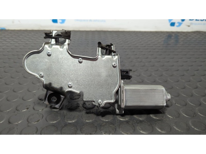 Recambio de motor limpia trasero para land rover discovery v6 td edition 60 yrs referencia OEM IAM DLB500074  