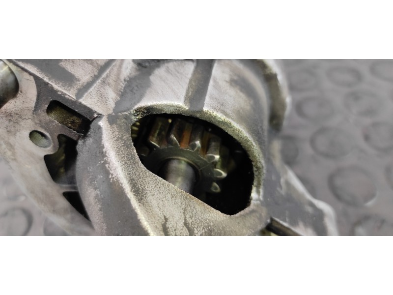 Recambio de motor arranque para citroen c5 berlina 2.0 16v exclusive automático referencia OEM IAM M000T82081  