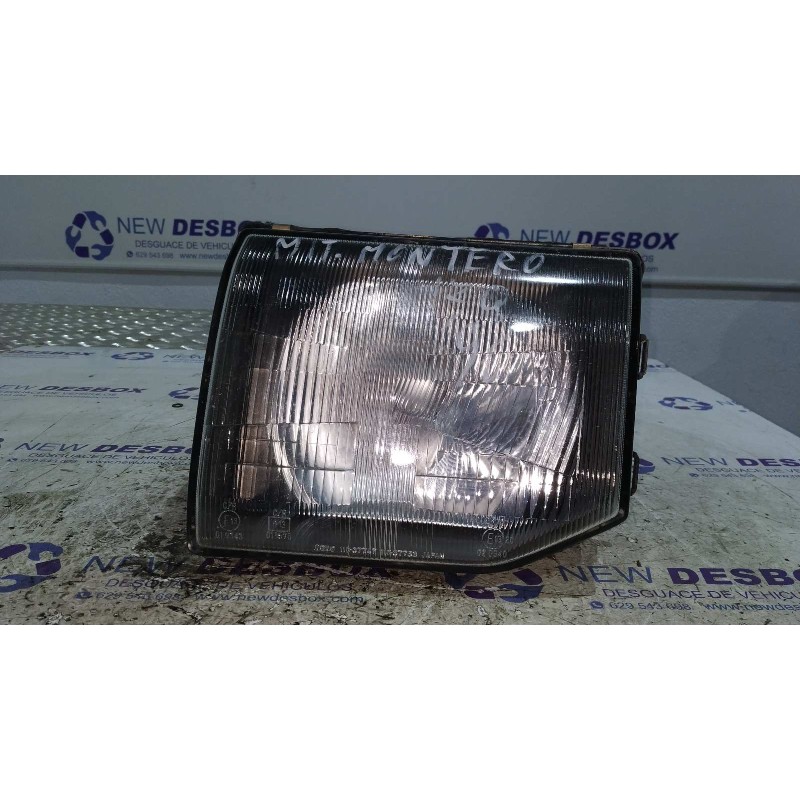 Recambio de faro izquierdo para mitsubishi montero (v20/v40) 2.5 turbodiesel referencia OEM IAM 11037746  