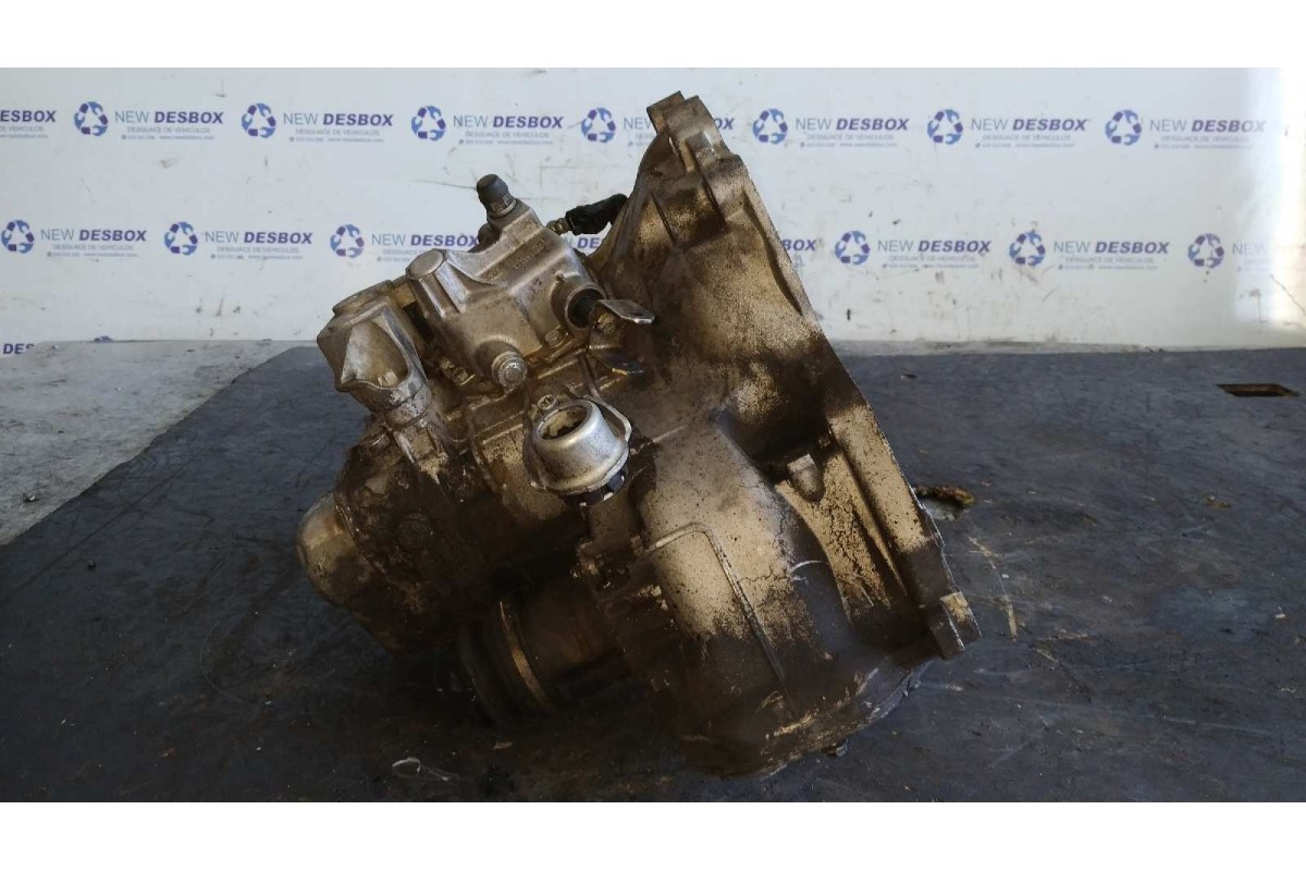 Recambio de caja cambios para opel corsa c 1.3 16v cdti cat (z 13 dt / ln9) referencia OEM IAM 299251020759  