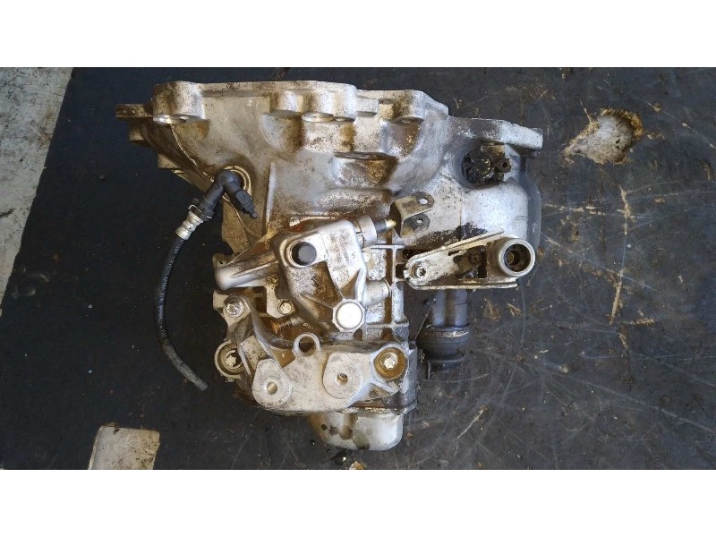 Recambio de caja cambios para opel corsa c 1.3 16v cdti cat (z 13 dt / ln9) referencia OEM IAM 299251020759  