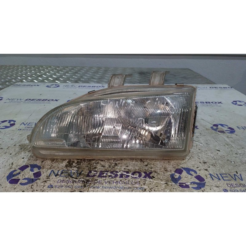 Recambio de faro izquierdo para honda civic berlina (eg/eh) referencia OEM IAM SN90728800B  