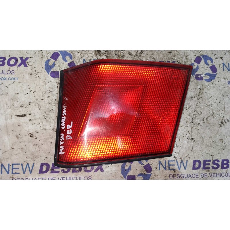 Recambio de piloto porton derecho para mitsubishi carisma berlina 4 (da0) 1.6 cat referencia OEM IAM 29200203  