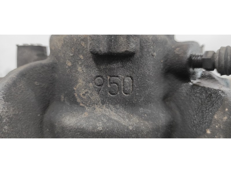 Recambio de pinza de freno delantera izquierda para renault megane iii berlina 5 p dynamique referencia OEM IAM 950  
