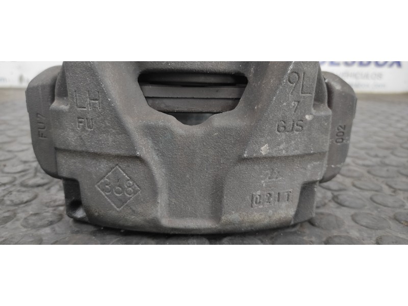 Recambio de pinza de freno delantera izquierda para renault megane iii berlina 5 p dynamique referencia OEM IAM 950  