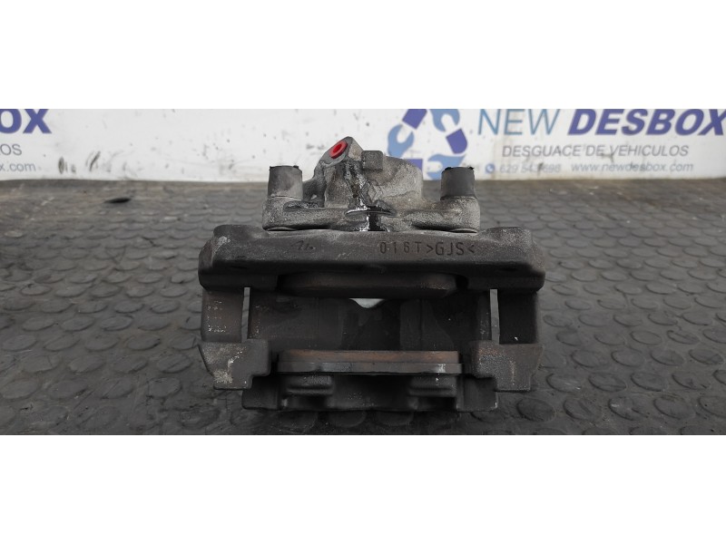 Recambio de pinza de freno delantera izquierda para renault megane iii berlina 5 p dynamique referencia OEM IAM 950  