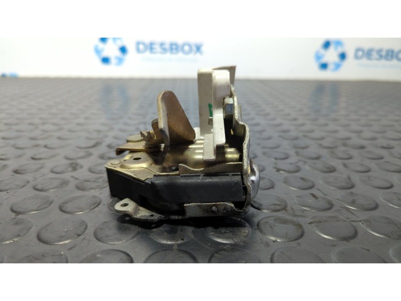 Recambio de cerradura puerta trasera derecha para mercedes-benz clase e (w124) berlina 3.0 referencia OEM IAM KIEKERT  