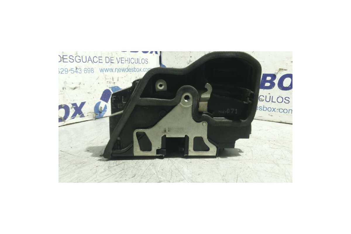 Recambio de cerradura puerta delantera izquierda para bmw serie 5 berlina (e60) 2.5 24v turbodiesel cat referencia OEM IAM 71670
