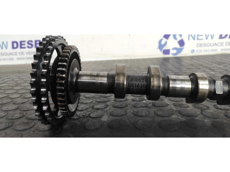 Recambio de arbol de levas para mercedes-benz clase g (w463) todo terreno (station) 4.0 cdi 32v cat referencia OEM IAM R62805103