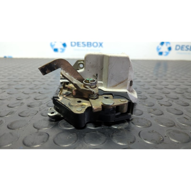 Recambio de cerradura puerta trasera izquierda para mercedes-benz clase e (w124) berlina 3.0 referencia OEM IAM KIEKERT  