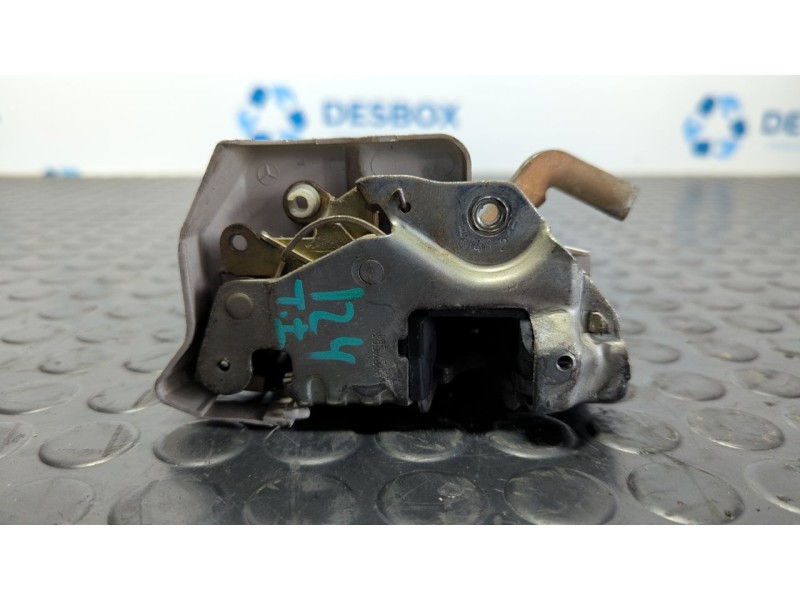 Recambio de cerradura puerta trasera izquierda para mercedes-benz clase e (w124) berlina 3.0 referencia OEM IAM KIEKERT  