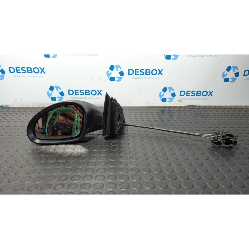 Recambio de retrovisor izquierdo para seat cordoba berlina (6l2) reference referencia OEM IAM 014142  