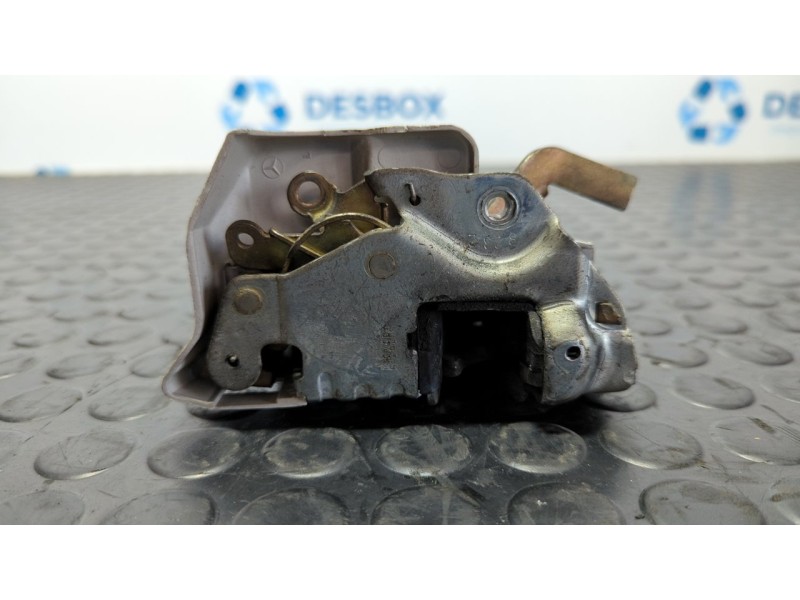 Recambio de cerradura puerta trasera izquierda para mercedes-benz clase e (w124) berlina 3.0 referencia OEM IAM KIEKERT  