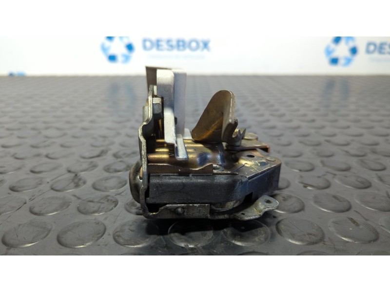 Recambio de cerradura puerta trasera izquierda para mercedes-benz clase e (w124) berlina 3.0 referencia OEM IAM KIEKERT  