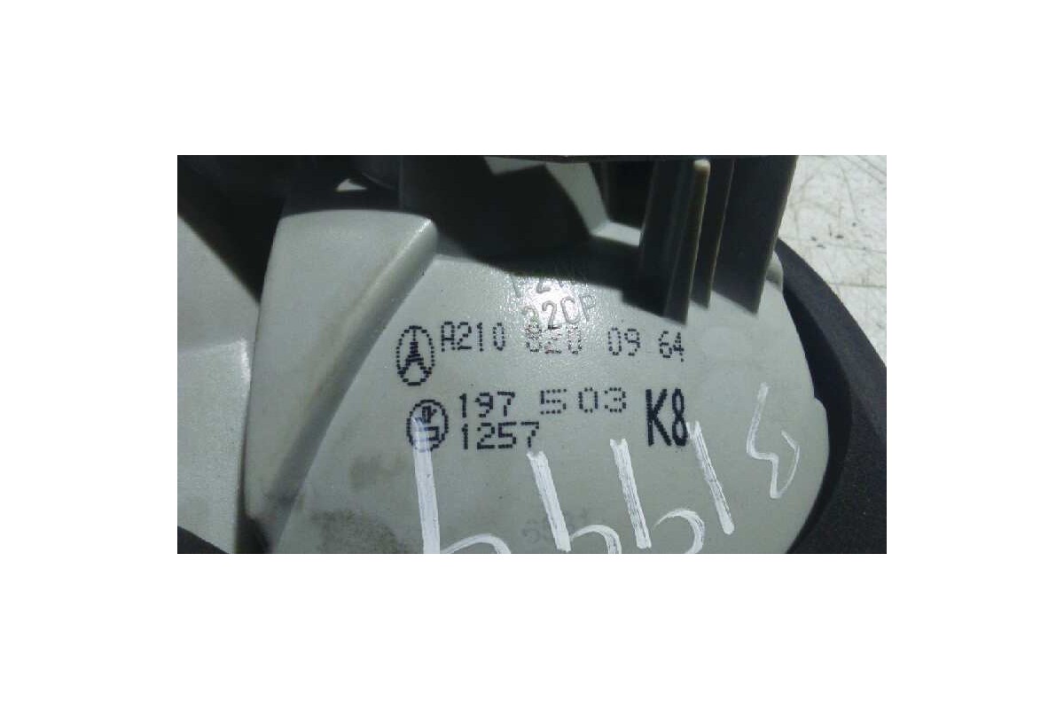 Recambio de piloto porton izquierdo para mercedes-benz clase e (w210) berlina 3.2 v6 18v cat referencia OEM IAM   