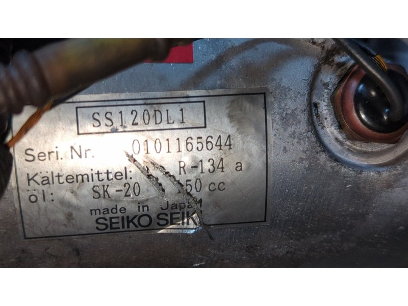 Recambio de compresor aire acondicionado para bmw serie 3 berlina (e46) 2.0 16v diesel cat referencia OEM IAM 64528386650  