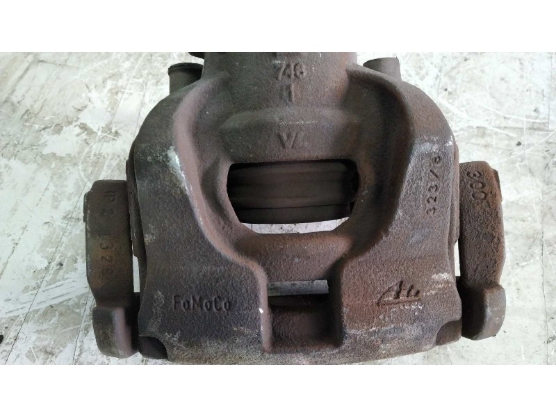 Recambio de pinza de freno delantera derecha para ford s-max (ca1) titanium (03.2010) referencia OEM IAM 746  