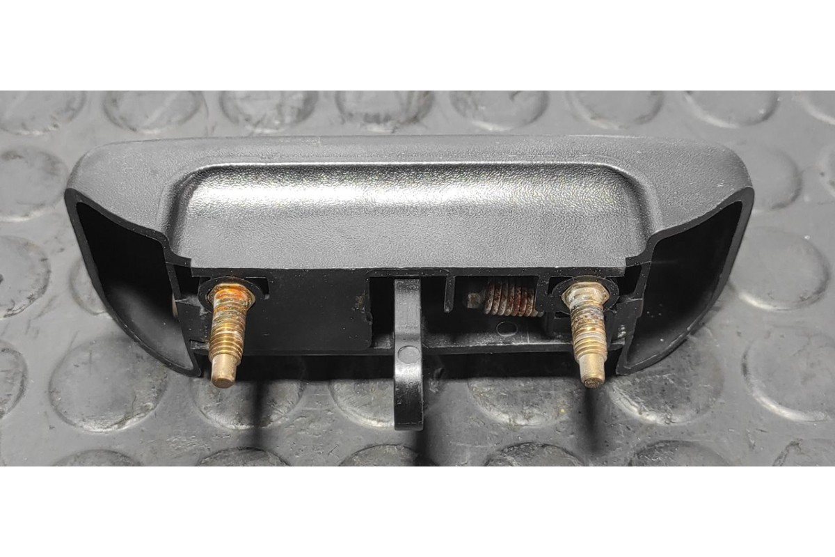 Recambio de maneta exterior lateral derecha para ford transit, caja cerrada 86/92 2.5 diesel referencia OEM IAM 86VBV26600ACW  