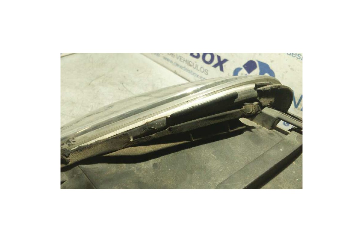 Recambio de faro derecho para ford scorpio berl./turnier 24v ghia berlina referencia OEM IAM 95GG13060AA  