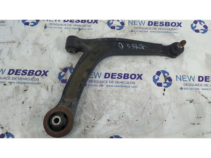 Recambio de brazo derecho inferior delantero para fiat 500 cabrio (150) color therapy referencia OEM IAM 50710290  