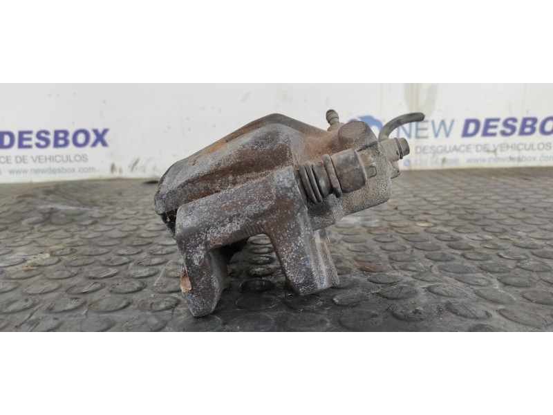 Recambio de pinza de freno delantera derecha para nissan x-trail (t30) 2.0 16v cat referencia OEM IAM 23C4504  