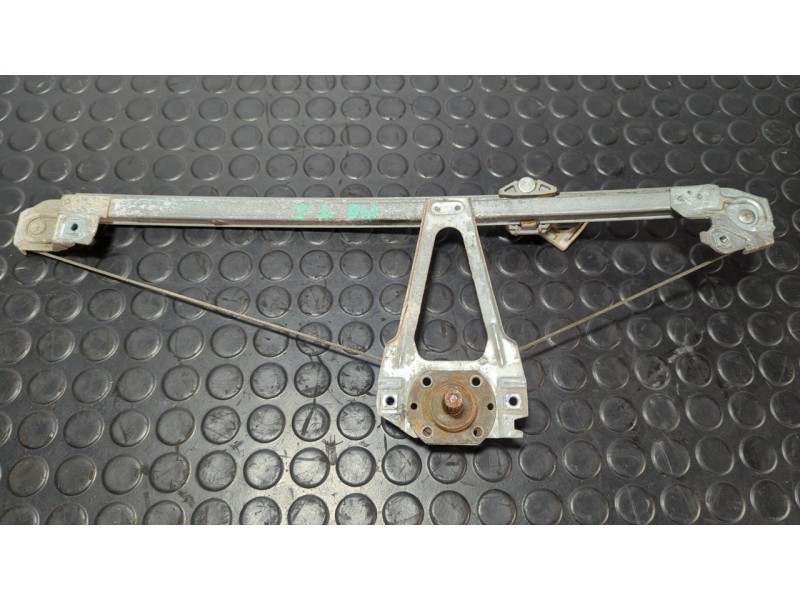 Recambio de elevalunas trasero izquierdo para mercedes-benz clase c (w201) berlina 1.8 e 190 (201.018) referencia OEM IAM   