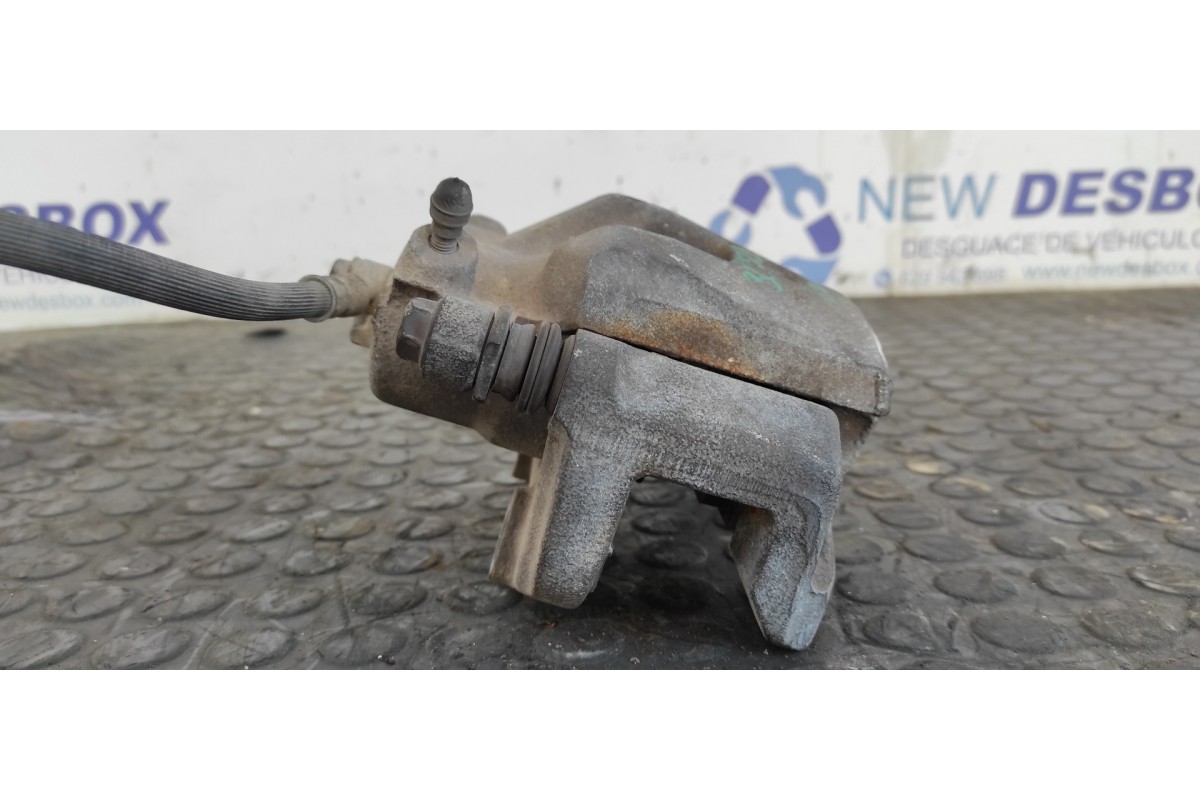 Recambio de pinza de freno delantera derecha para nissan x-trail (t30) 2.0 16v cat referencia OEM IAM 23C4504  