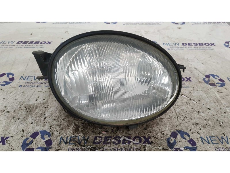 Recambio de faro derecho para toyota corolla (e11) 1.4 16v cat referencia OEM IAM 8111002080  