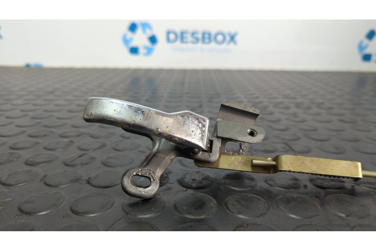 Recambio de maneta interior trasera derecha para mercedes-benz clase e (w114/w115) berlina 240 d 3,0 referencia OEM IAM 11576602