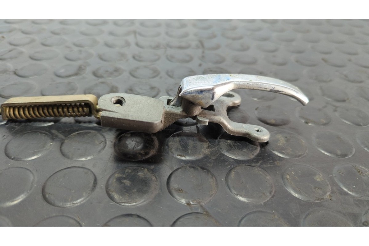 Recambio de maneta interior trasera derecha para mercedes-benz clase e (w114/w115) berlina 240 d 3,0 referencia OEM IAM 11576602