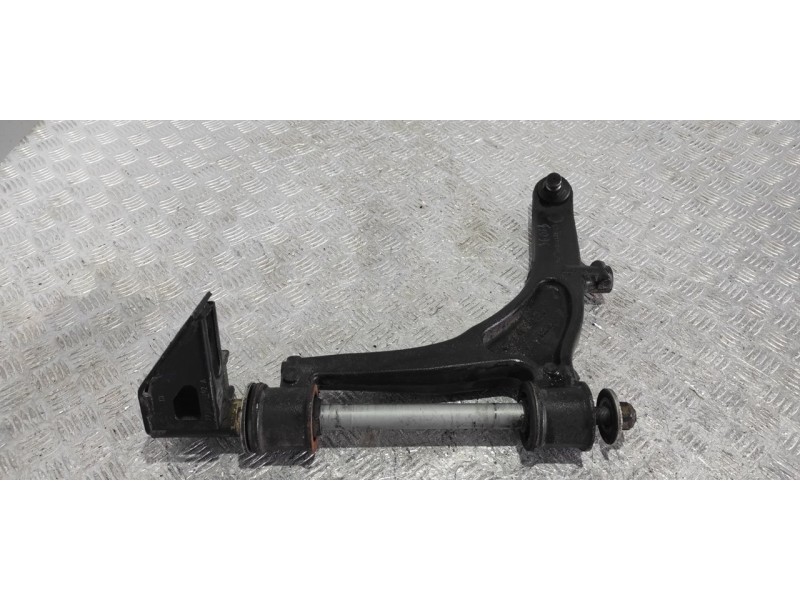 Recambio de brazo izquierdo inferior delantero para nissan interstar mod. 04 (x70) 2.5 dci diesel cat referencia OEM IAM K700288