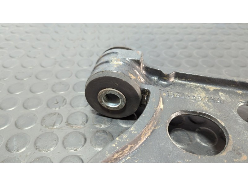 Recambio de brazo derecho inferior delantero para citroen jumper caja abierta, doble cabina (06.2006 =>) 33 l2 hdi 100 referenci
