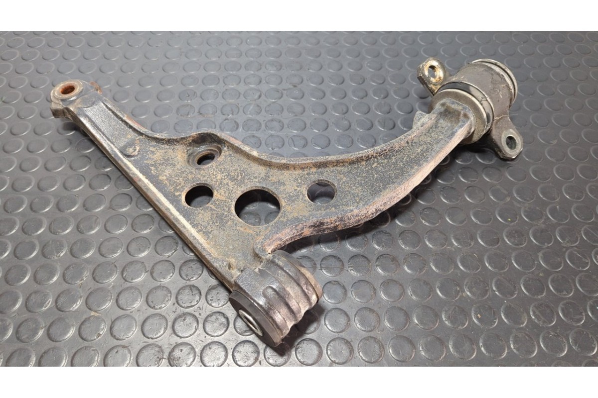 Recambio de brazo izquierdo inferior delantero para citroen jumper caja abierta, doble cabina (06.2006 =>) 33 l2 hdi 100 referen
