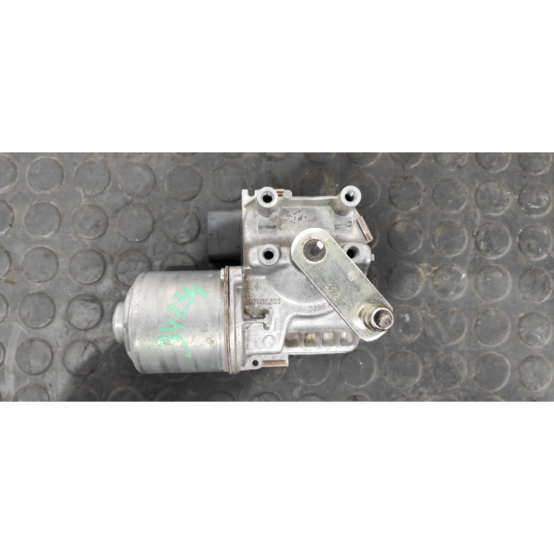 Recambio de motor limpia delantero para peugeot 3008 allure referencia OEM IAM 3397022076  