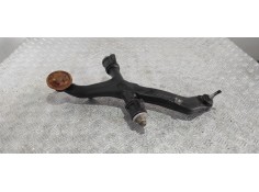 Recambio de brazo derecho superior delantero para nissan interstar mod. 04 (x70) 2.5 dci diesel cat referencia OEM IAM F4002085 