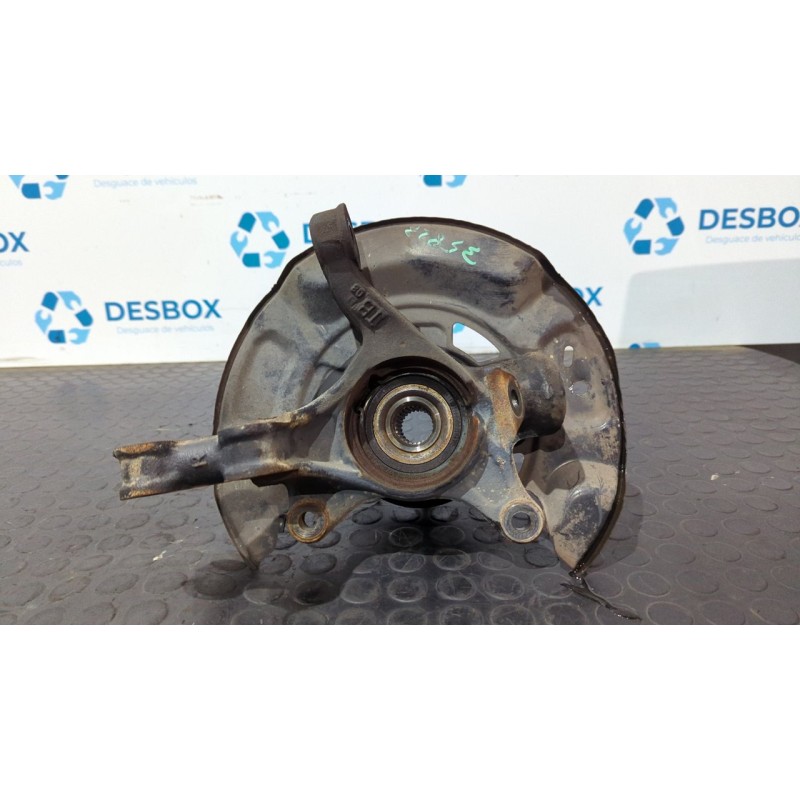 Recambio de mangueta delantera derecha para toyota yaris active referencia OEM IAM TB08  