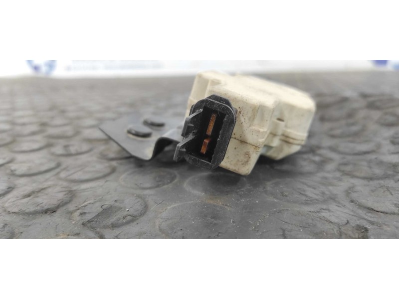 Recambio de cerradura puerta trasera derecha para fiat ducato combi (desde 03.94) 1.9 turbodiesel referencia OEM IAM   