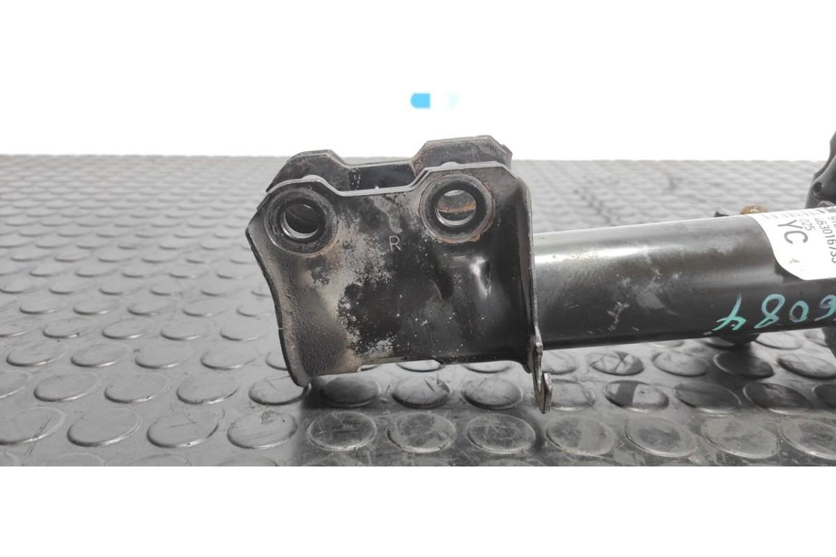 Recambio de amortiguador delantero derecho para opel corsa c 1.3 16v cdti cat (z 13 dt / ln9) referencia OEM IAM 22185128  