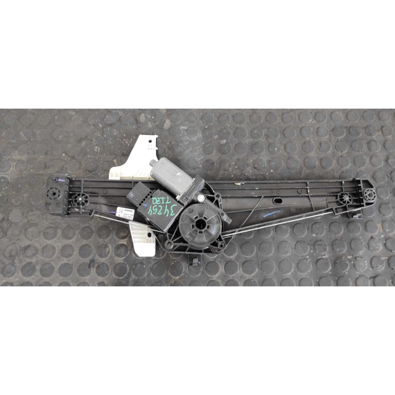 Recambio de elevalunas trasero izquierdo para peugeot 3008 allure referencia OEM IAM 9810488580  