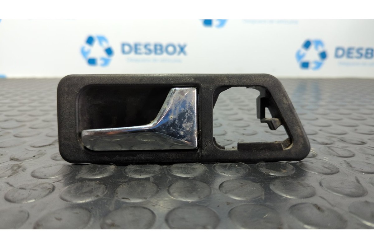 Recambio de maneta delantera derecha para mercedes-benz clase c (w201) berlina 1.8 e 190 (201.018) referencia OEM IAM 2017660264